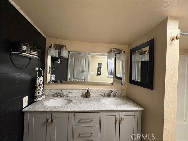 36750 Hilltop, Mentone, CA 92359