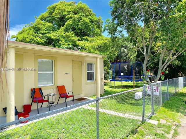2325 N 25th Ave 2325, Hollywood, FL 33020