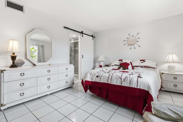 1024 SE 5th Avenue 107, Dania Beach, FL 33004