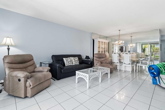 1024 SE 5th Avenue 107, Dania Beach, FL 33004