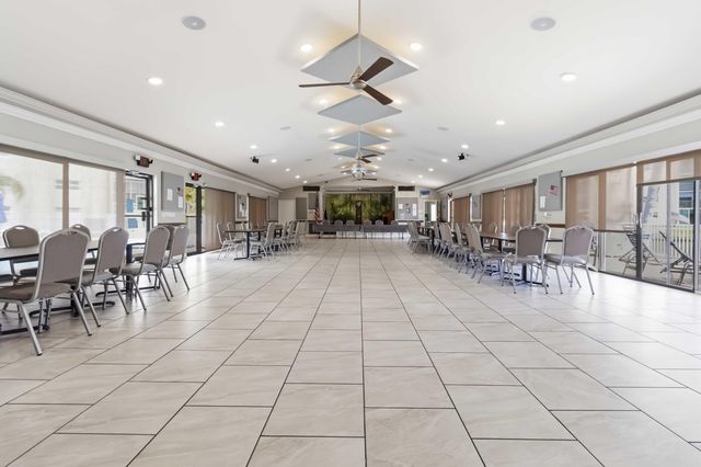 1024 SE 5th Avenue 107, Dania Beach, FL 33004