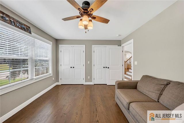 43 Pennington Avenue, Colonia, NJ 07067