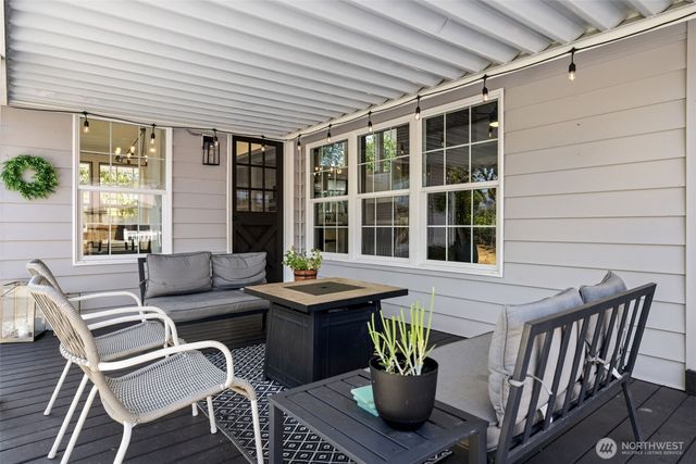 284 S 2nd Street, Buckley, WA 98321