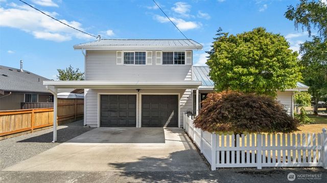 284 S 2nd Street, Buckley, WA 98321