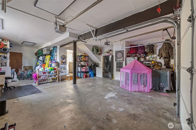 284 S 2nd Street, Buckley, WA 98321