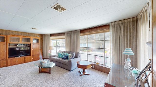 18601 Newland 15, Huntington Beach, CA 92646