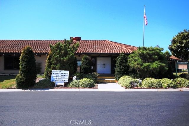 18601 Newland 15, Huntington Beach, CA 92646