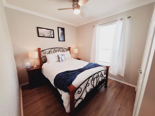 7911 Libretto LN, Austin, TX 78744