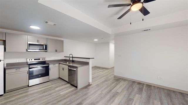 306-308 Old Timers Road, Orange, TX 77630
