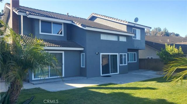 1030 S Rimwood Drive, Anaheim Hills, CA 92807