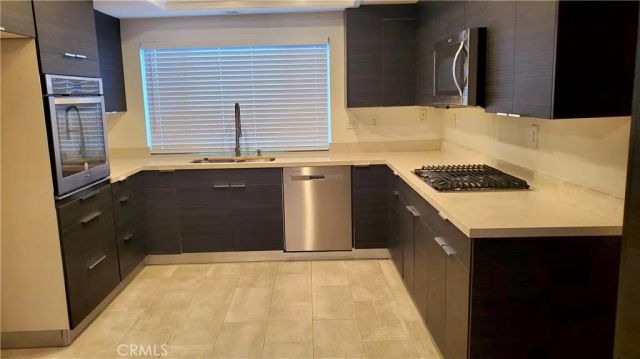 1030 S Rimwood Drive, Anaheim Hills, CA 92807