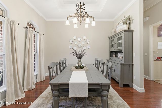 97 Crystal Creek, Hattiesburg, MS 39402