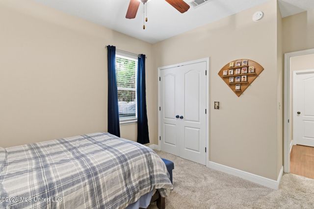 97 Crystal Creek, Hattiesburg, MS 39402