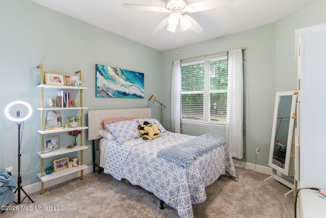 97 Crystal Creek, Hattiesburg, MS 39402