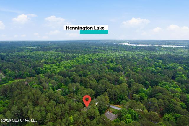 97 Crystal Creek, Hattiesburg, MS 39402