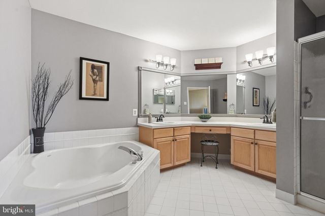 5063 SAGEWOOD CT, Doylestown, PA 18902