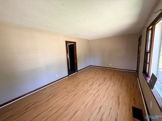 2009 10th Street SE, Decatur, AL 35601