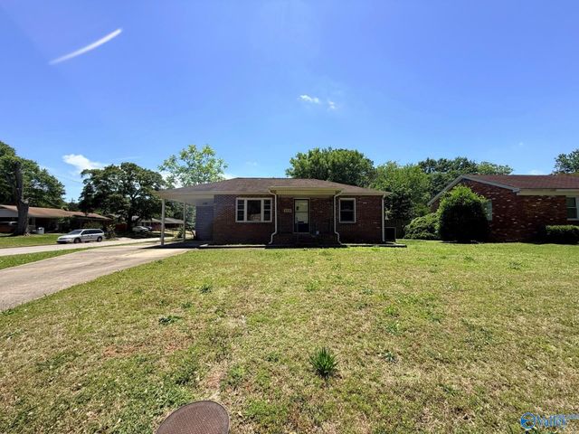 2009 10th Street SE, Decatur, AL 35601