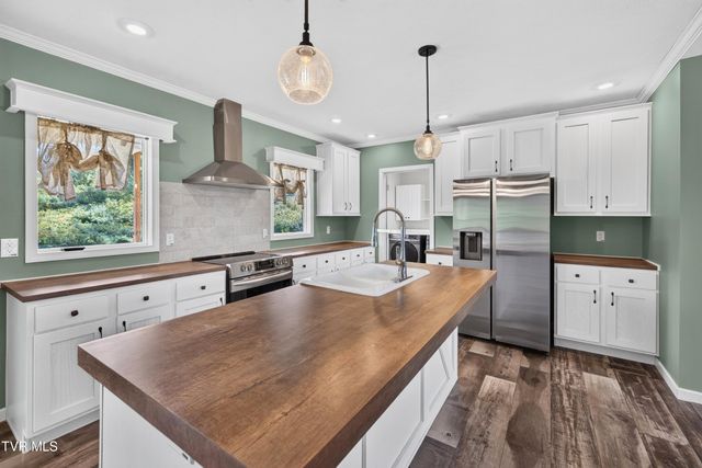269 Rock Ridge Way, Rogersville, TN 37857