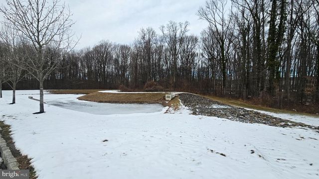 24114 HICKORY LN, Langhorne, PA 19047