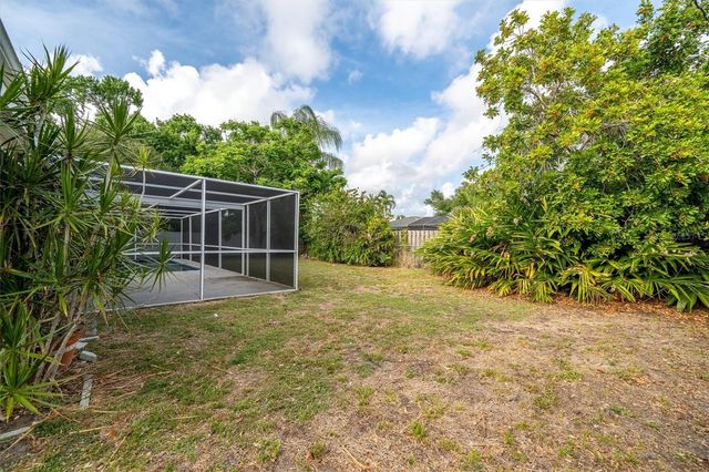 7464 CASS CIRCLE, Sarasota, FL 34231