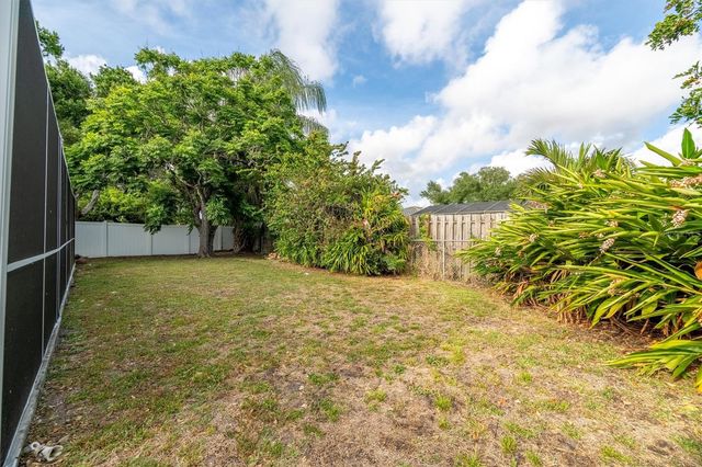 7464 CASS CIRCLE, Sarasota, FL 34231