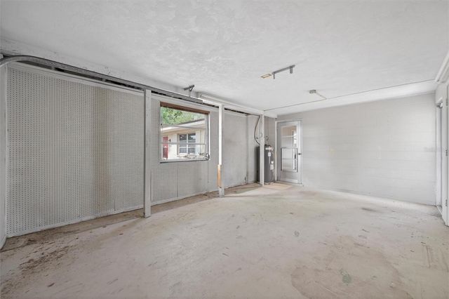 7464 CASS CIRCLE, Sarasota, FL 34231