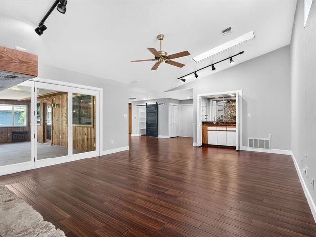 7733 Woodside Hill, Fort Worth, TX 76179