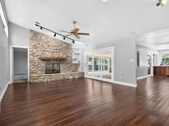 7733 Woodside Hill, Fort Worth, TX 76179
