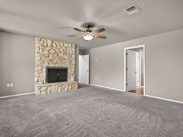 7733 Woodside Hill, Fort Worth, TX 76179