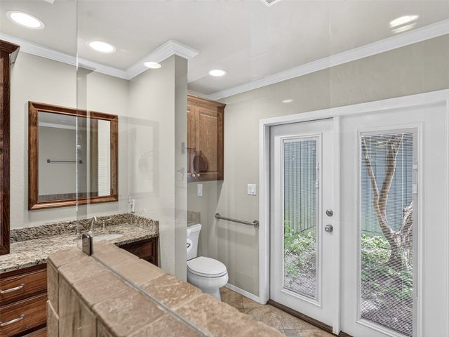 7733 Woodside Hill, Fort Worth, TX 76179