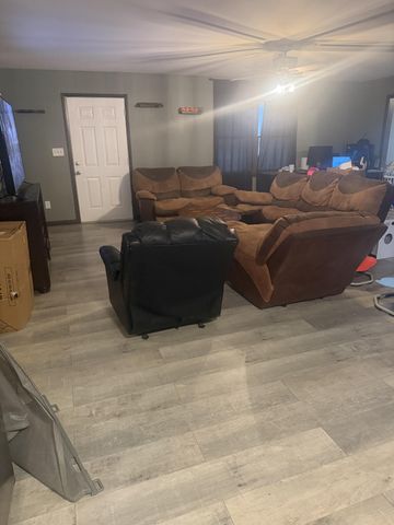 611 Thacker RD, Manchester, TN 37355