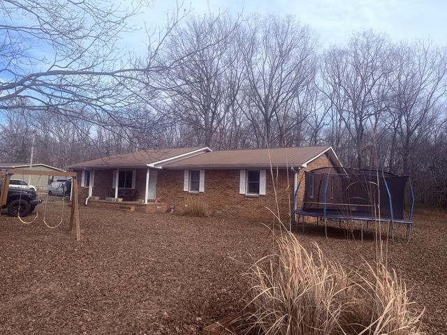 611 Thacker RD, Manchester, TN 37355