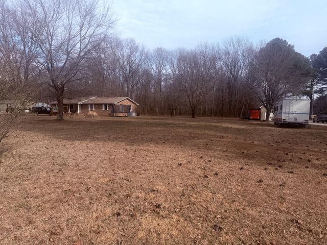 611 Thacker RD, Manchester, TN 37355