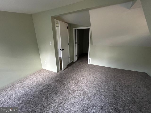 1 MICHIGAN RD, Pennsville, NJ 08070