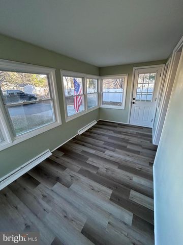 1 MICHIGAN RD, Pennsville, NJ 08070