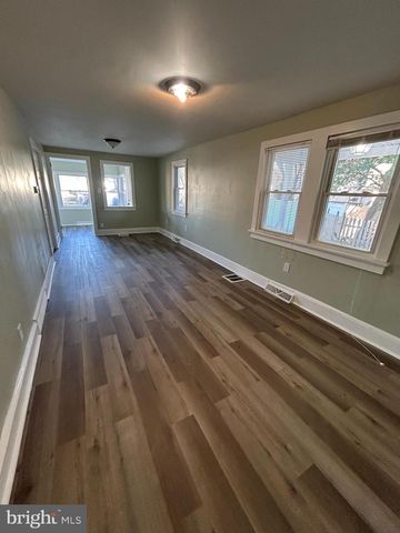 1 MICHIGAN RD, Pennsville, NJ 08070