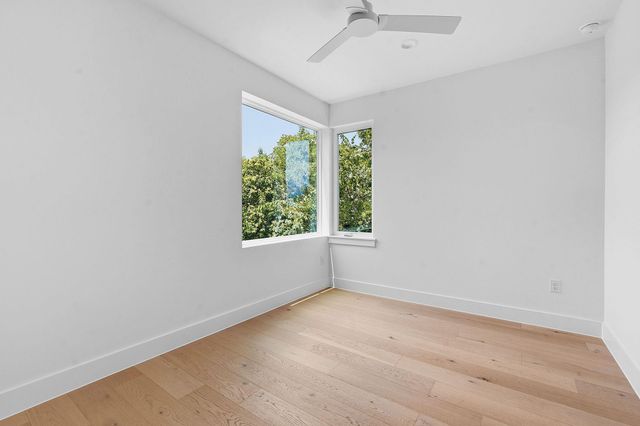 5706 Nancy DR 2, Austin, TX 78745