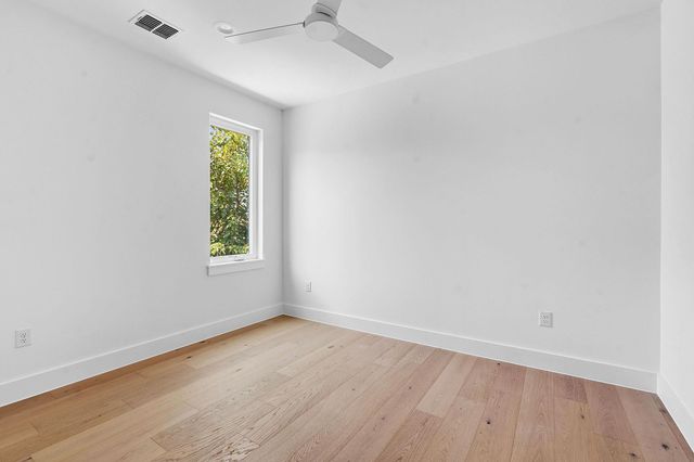 5706 Nancy DR 2, Austin, TX 78745