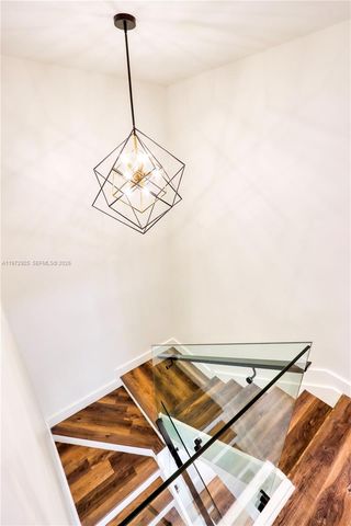 8905 SW 221st Ter, Cutler Bay, FL 33190