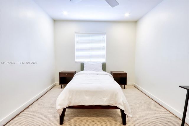 8905 SW 221st Ter, Cutler Bay, FL 33190