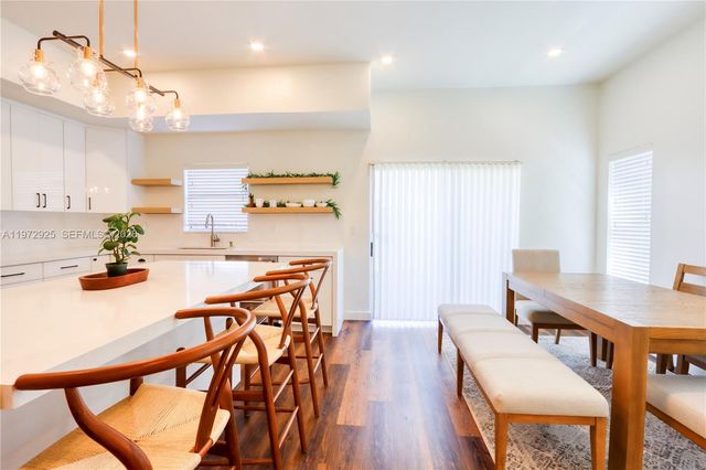 8905 SW 221st Ter, Cutler Bay, FL 33190