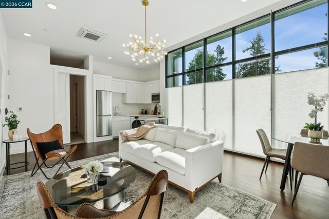 210 Lafayette Circle 101, Lafayette, CA 94549