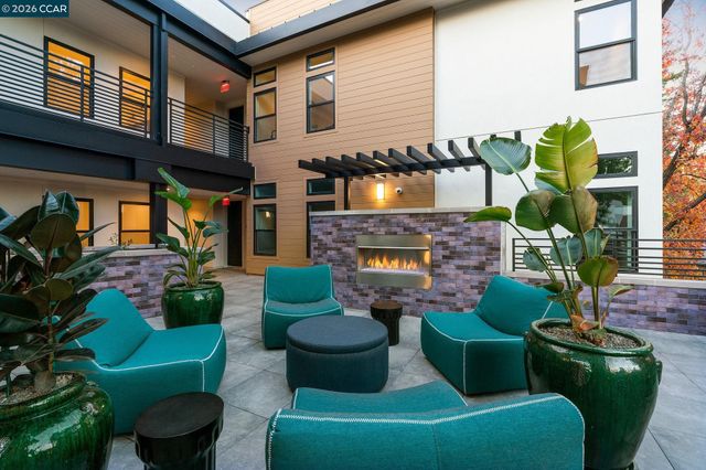 210 Lafayette Circle 101, Lafayette, CA 94549