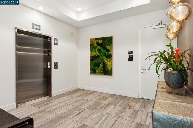 210 Lafayette Circle 101, Lafayette, CA 94549