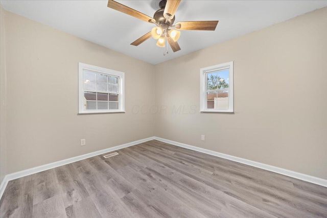 11025 Hebron Road, Buckeye Lake, OH 43008