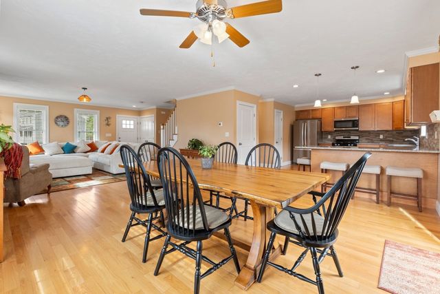 101 Sawmill Ln 101, Hanson, MA 02341