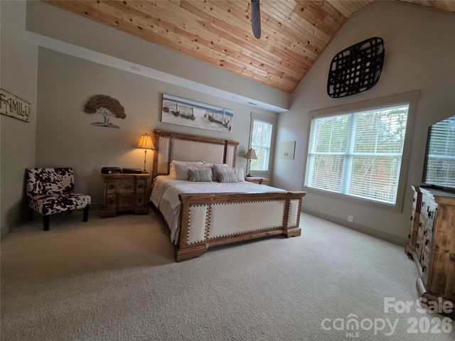 425 W North Corner Road, Lancaster, SC 29720