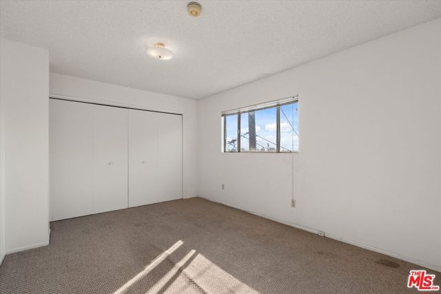 2124 W 112th Street, Los Angeles, CA 90047