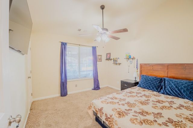 3931 E Elowin Avenue, Visalia, CA 93292